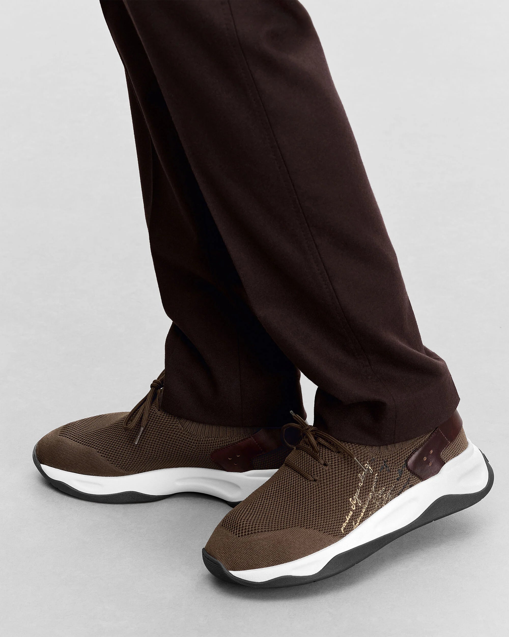Sneaker